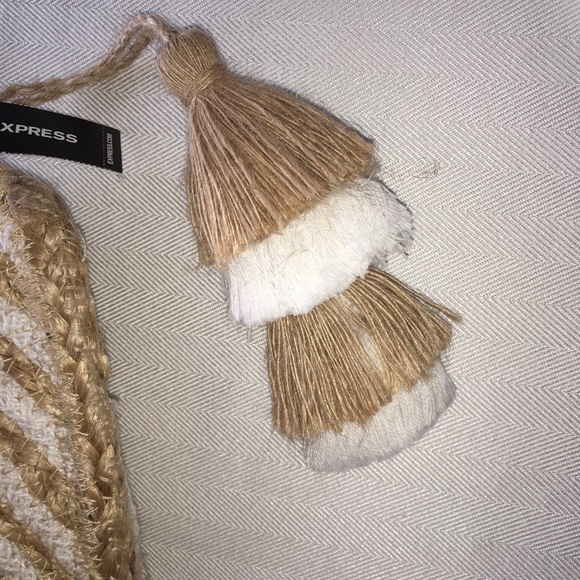 NWT Express Woven Clutch, Neutral Tones - Picture 3 of 4